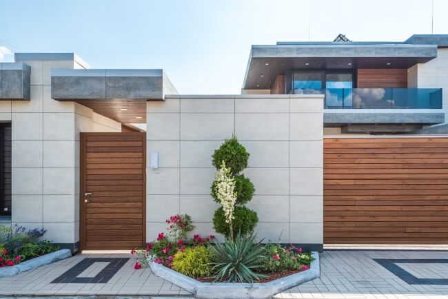 Professional automatic sliding and swing gate installations, motor replacements, and repairs by Auto Gate Guys Melbourne. Professional automatic sliding and swing gate installations, motor replacements, and repairs by Auto Gate Guys Melbourne.